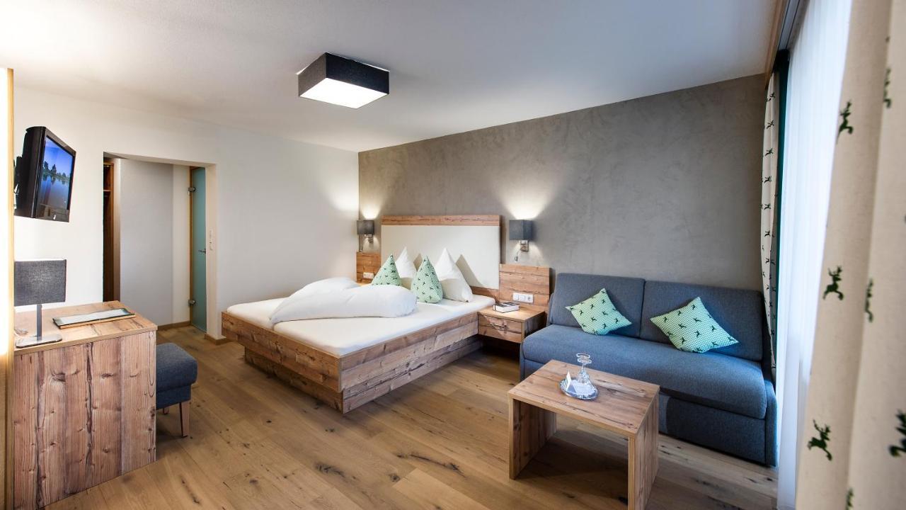 Hotel Hubertushof Lermoos Kültér fotó