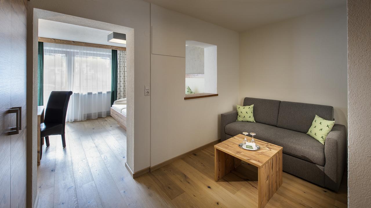 Hotel Hubertushof Lermoos Kültér fotó